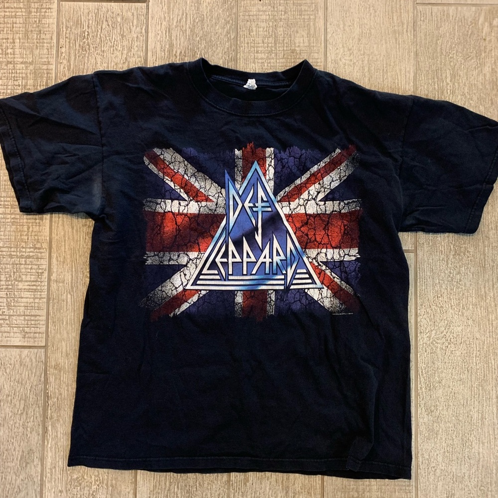 Vintage def leppard band tee